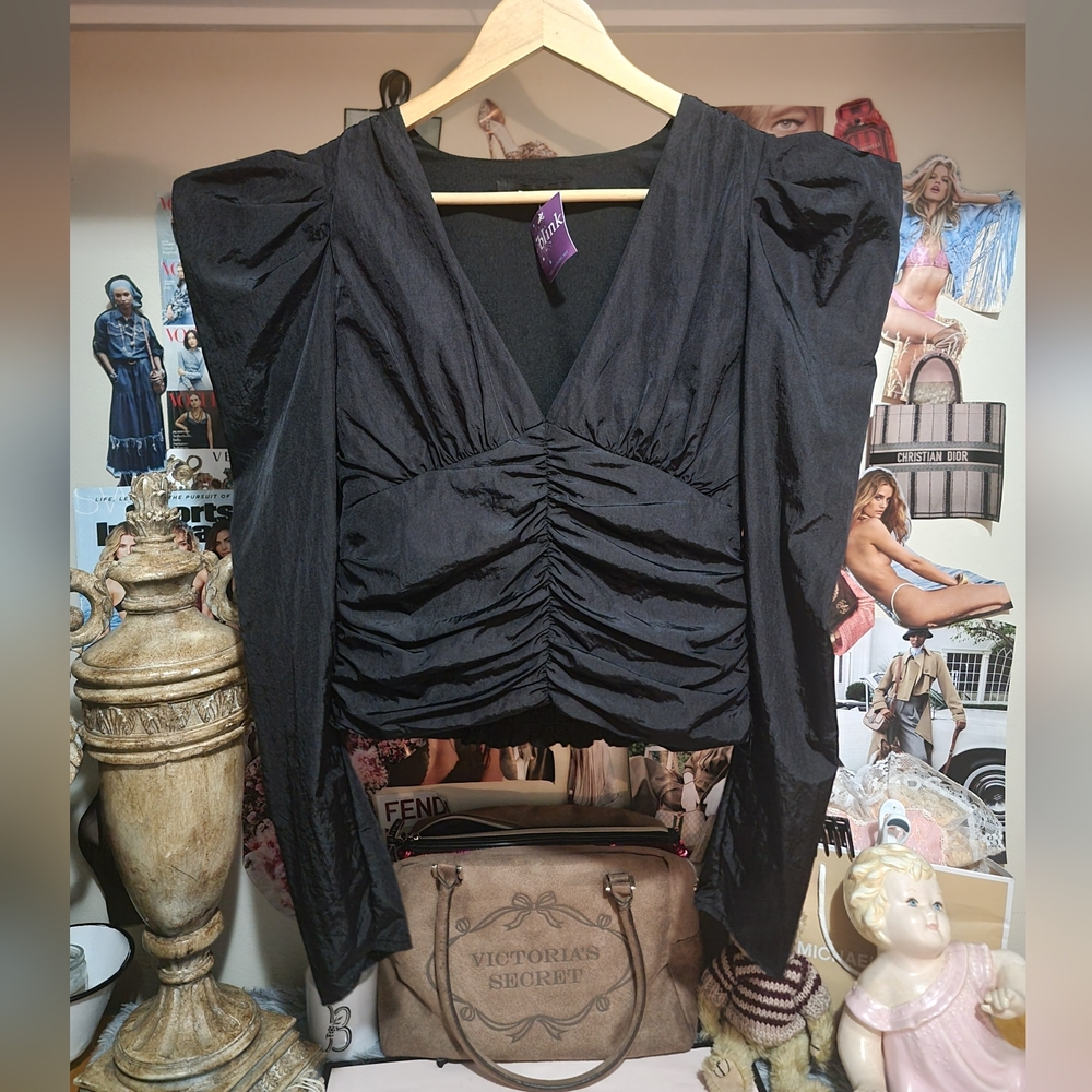 NWT DO+BE Black Ruched Blouse Small